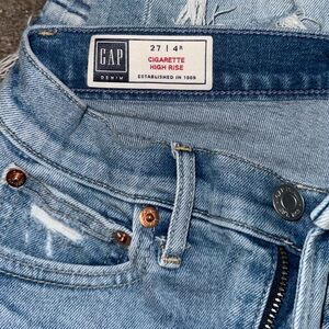 GAP Women’s Blue High Rise Jeans